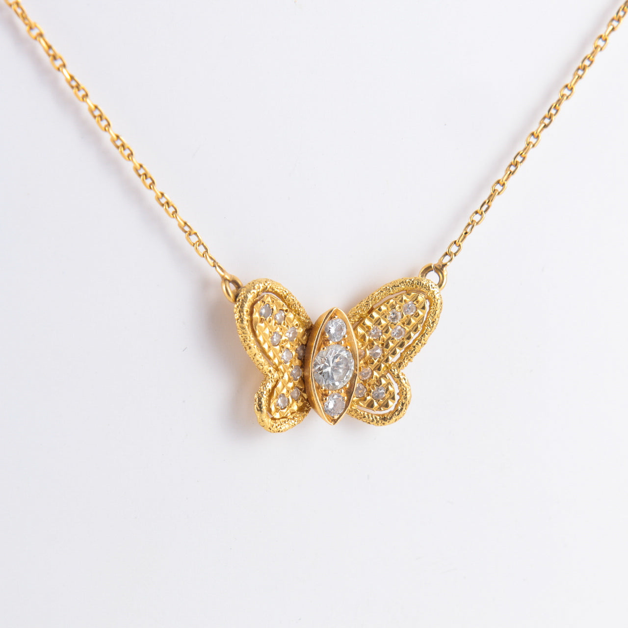Collier Papillon or jaune et diamants