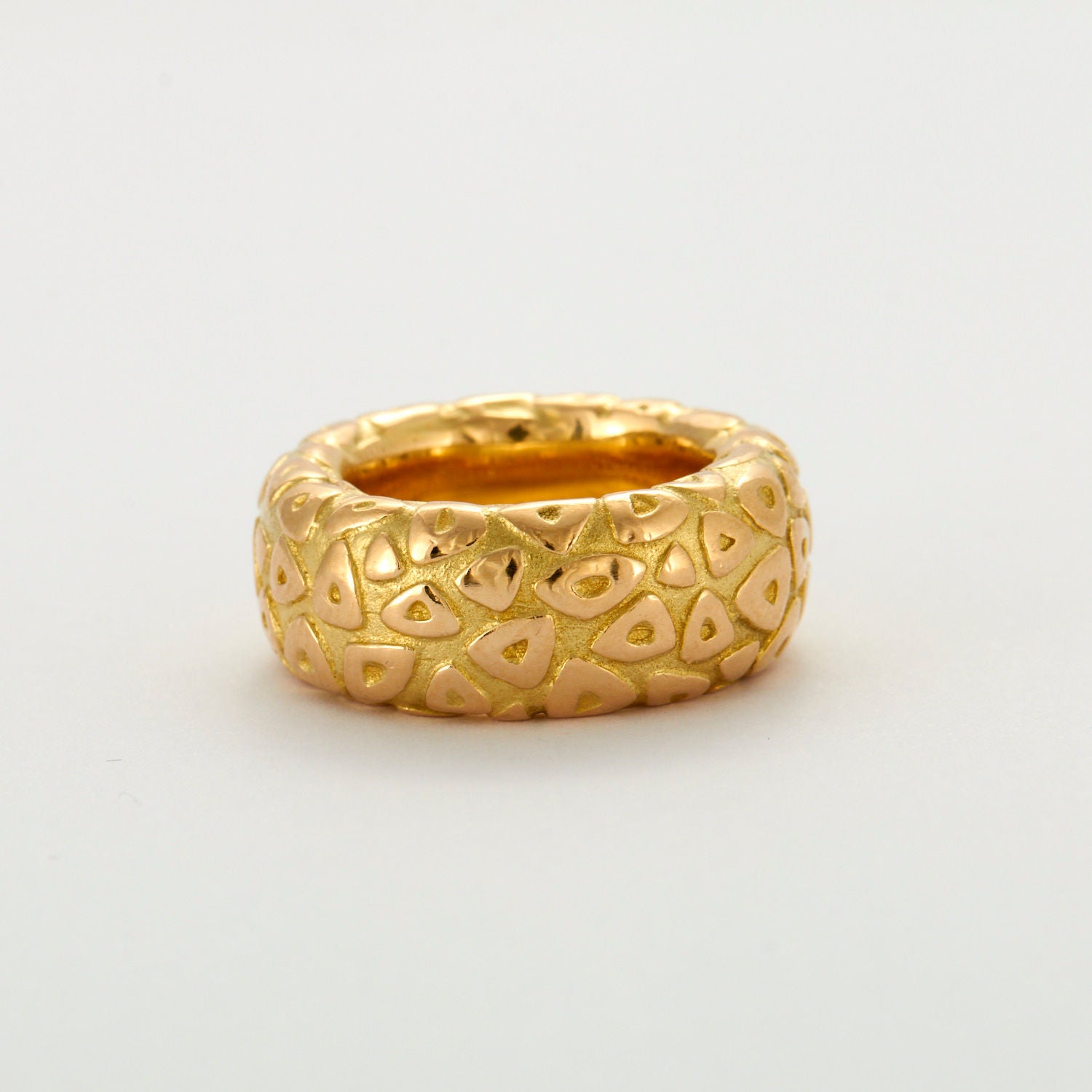 Bague Jonc CHAUMET Vintage en or jaune 18 carats.