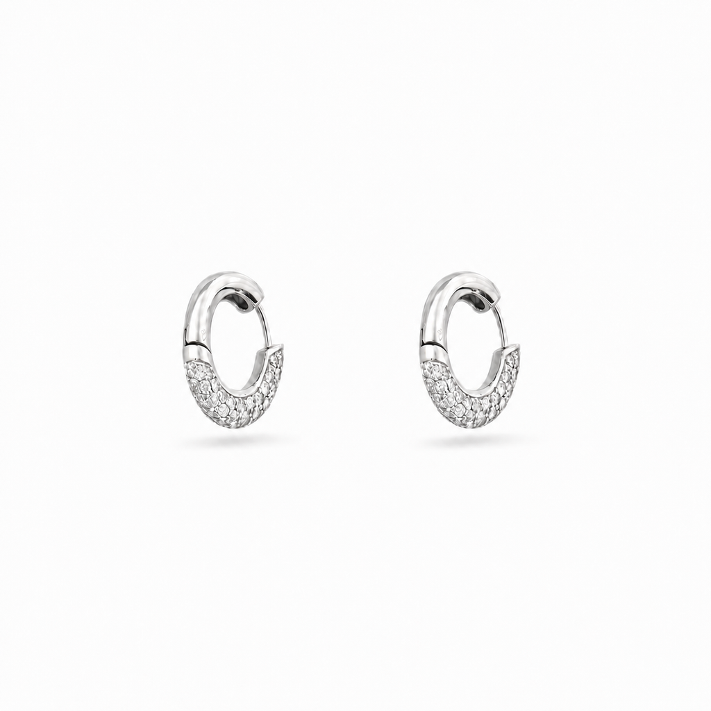 Créoles en or blanc et diamants
